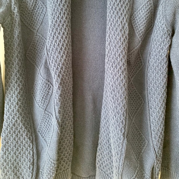 NEW Laura Scott Cable Knit Sweater - Picture 3 of 6